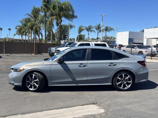 2025 Honda Civic Hybrid 