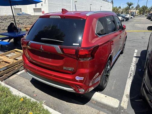 2018 Mitsubishi Outlander PHEV SEL