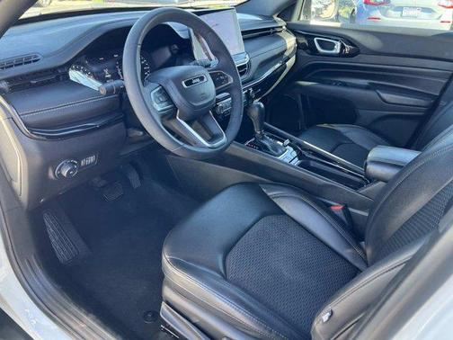 2022 Jeep Compass Altitude