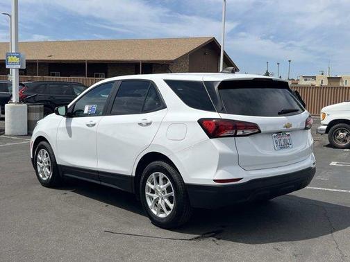 Summit White 2023 Chevrolet Equinox LS