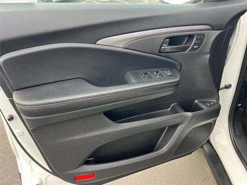 2022 Honda Pilot TrailSport