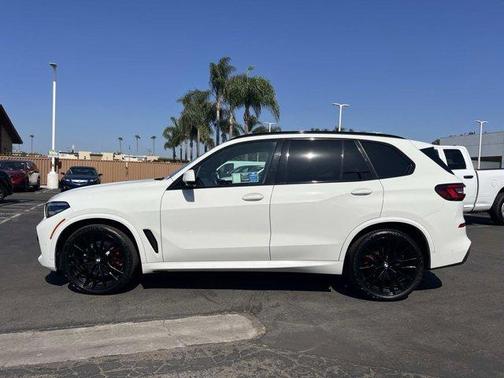 Alpine White 2022 BMW X5 xDrive40i