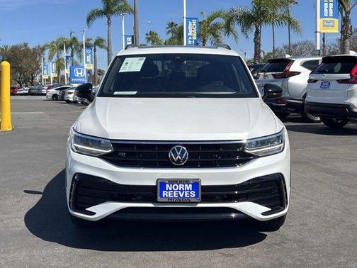2023 Volkswagen Tiguan 2.0T SE R-Line Black