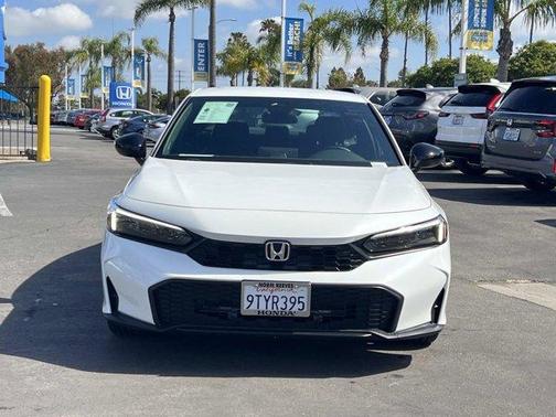 White 2025 Honda Civic Sport