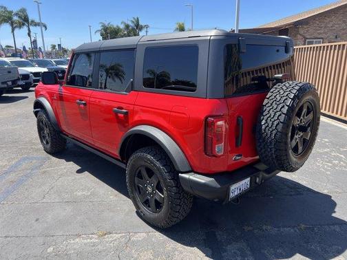 2024 Ford Bronco Black Diamond
