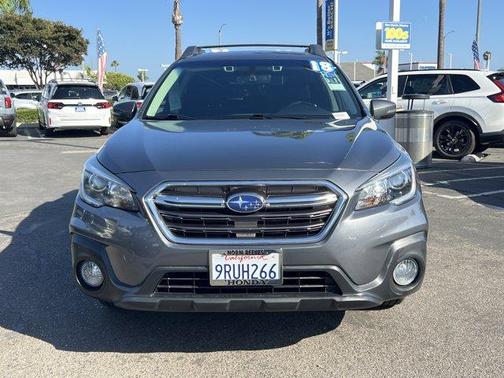 2018 Subaru Outback 2.5i Premium