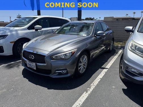 2015 INFINITI Q50 Premium