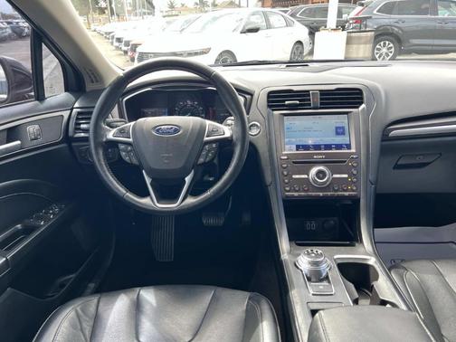 2020 Ford Fusion Titanium