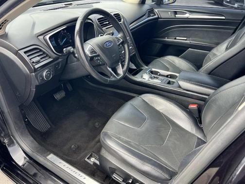 2020 Ford Fusion Titanium