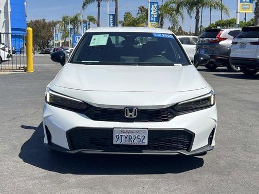 White 2025 Honda Civic Sport