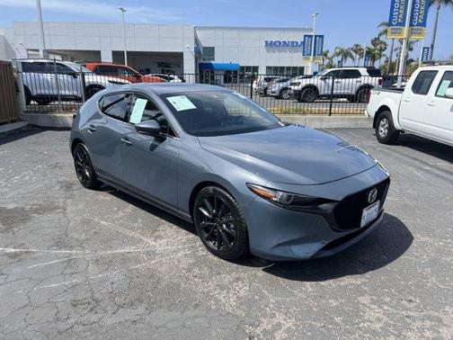 2020 Mazda Mazda3 FWD w/Premium Package