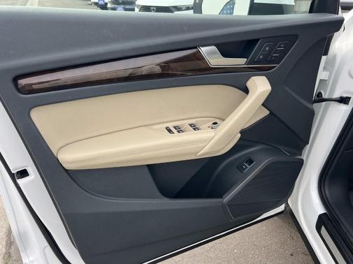 2019 Audi Q5 2.0T Premium Plus