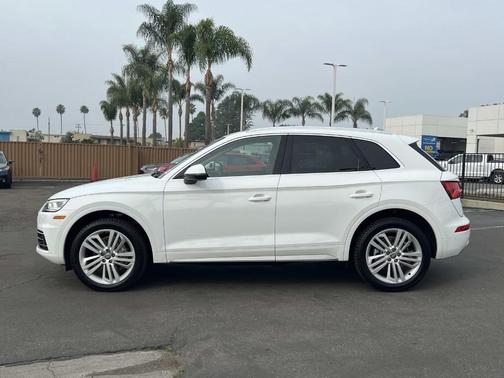 2019 Audi Q5 2.0T Premium Plus