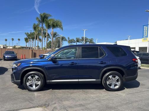 2023 Honda Pilot EX-L 8-Passenger