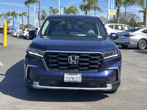 2023 Honda Pilot EX-L 8-Passenger