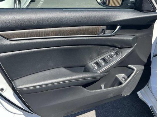 2020 Honda Accord Hybrid EX