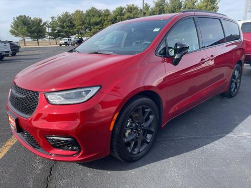 2025 Chrysler Pacifica Limited