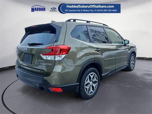 2023 Subaru Forester Premium