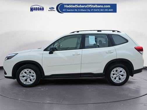 Crystal White Pearl 2024 Subaru Forester