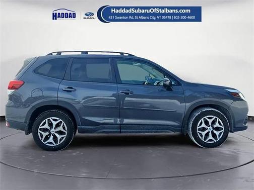 2023 Subaru Forester Premium