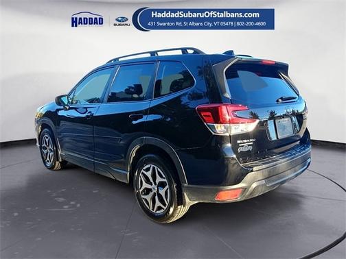 2022 Subaru Forester Premium