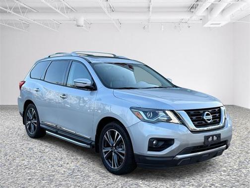 2018 Nissan Pathfinder Platinum
