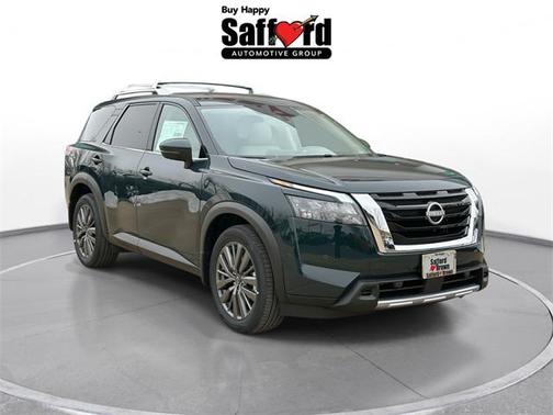 2025 Nissan Pathfinder SL 4WD
