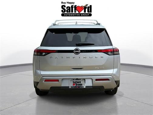 2025 Nissan Pathfinder SL 4WD