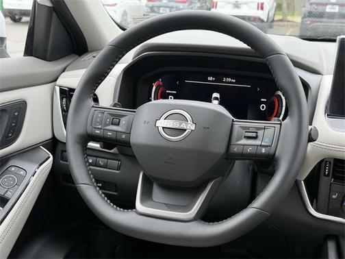 2025 Nissan Rogue SL