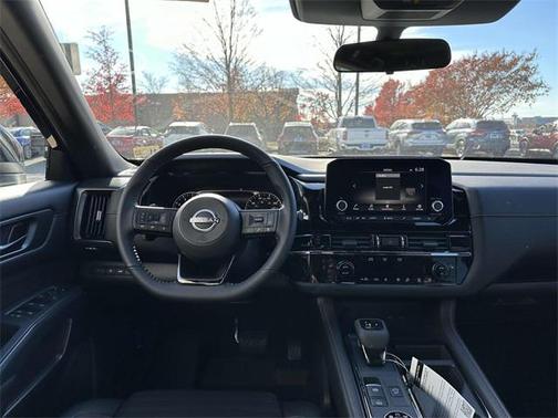 2025 Nissan Pathfinder Rock Creek 4WD