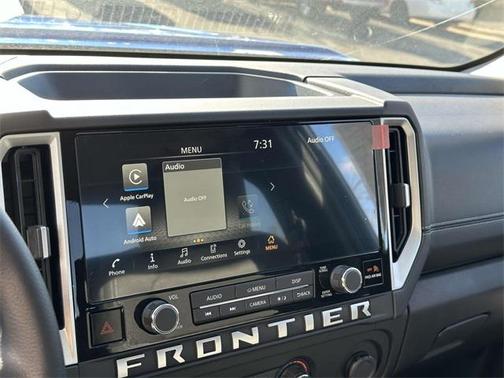2025 Nissan Frontier SV