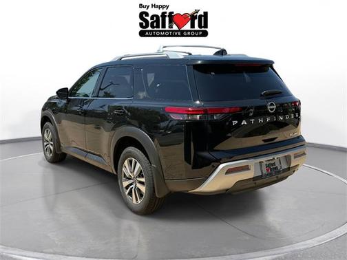 2025 Nissan Pathfinder SL 4WD
