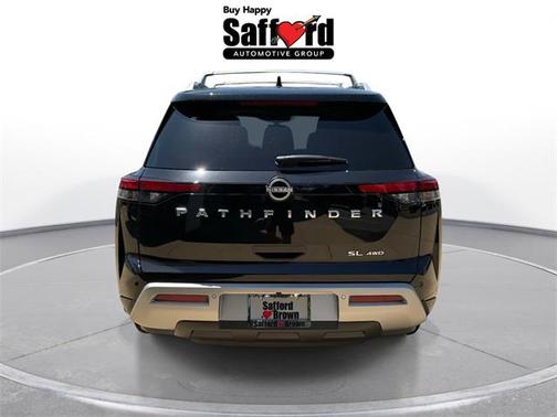 2025 Nissan Pathfinder SL 4WD