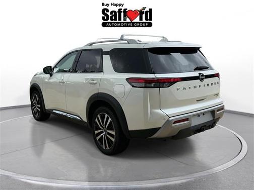 2023 Nissan Pathfinder Platinum 4WD