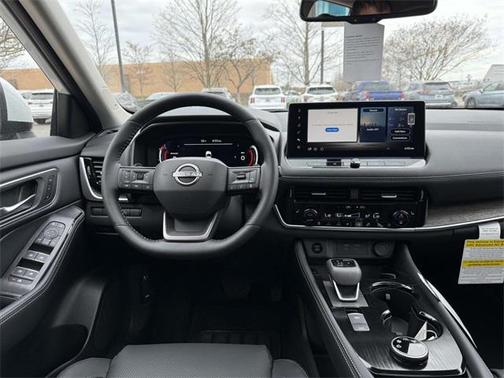 2025 Nissan Rogue Platinum