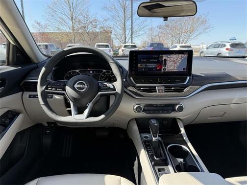 2025 Nissan Altima 2.5 SL