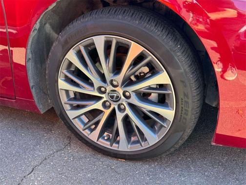 2021 Lexus ES 350 Base