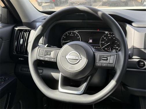2025 Nissan Pathfinder S 4WD