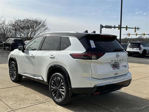 2025 Nissan Rogue Platinum