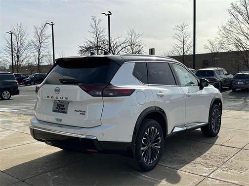 2025 Nissan Rogue Platinum