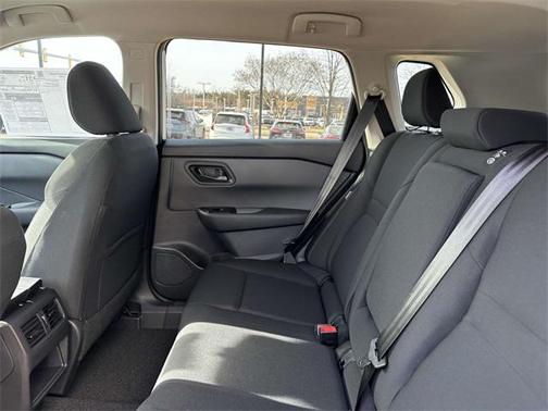 2025 Nissan Rogue S