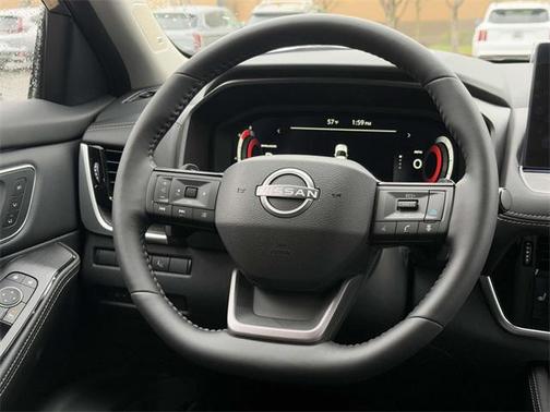 2025 Nissan Rogue Platinum