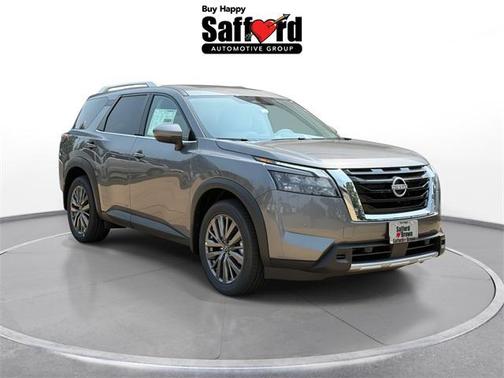 2025 Nissan Pathfinder SL 4WD