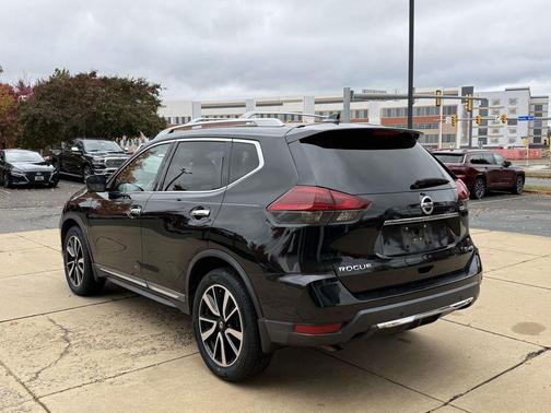 2020 Nissan Rogue SL