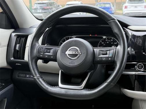 2023 Nissan Pathfinder SL 4WD