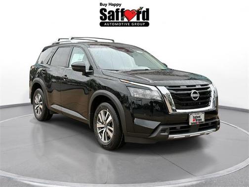 2025 Nissan Pathfinder SL 4WD