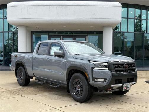 2025 Nissan Frontier PRO-4X