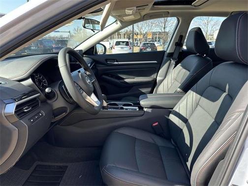 2025 Nissan Altima SR AWD