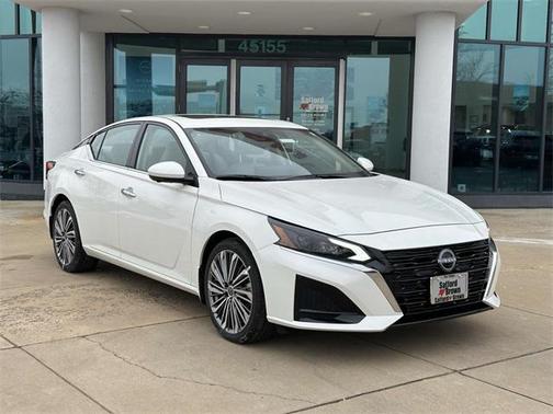 2025 Nissan Altima 2.5 SL