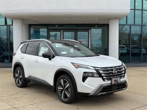 2025 Nissan Rogue SL